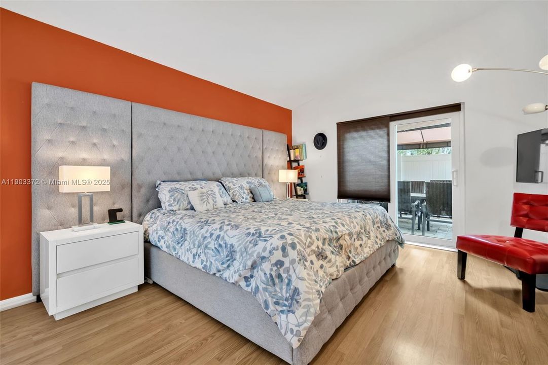 На продажу: $595,000 (3 спален, 2 ванн, 1462 Квадратных фут)