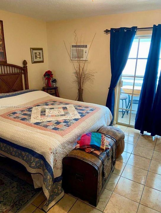 For Sale: $91,900 (1 beds, 1 baths, 620 Square Feet)