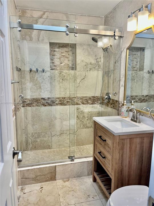 For Rent: $4,475 (4 beds, 2 baths, 1590 Square Feet)