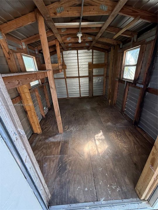 合同活跃: $3,200 (4 贝兹, 2 浴室, 1440 平方英尺)