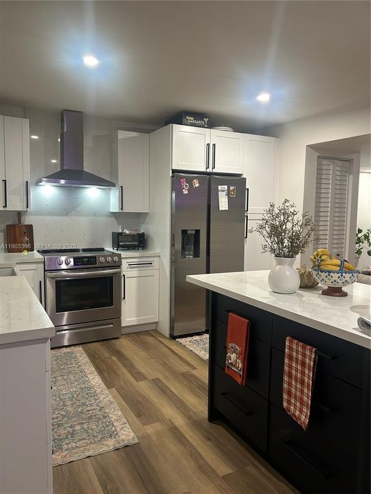 For Sale: $495,000 (3 beds, 2 baths, 1550 Square Feet)