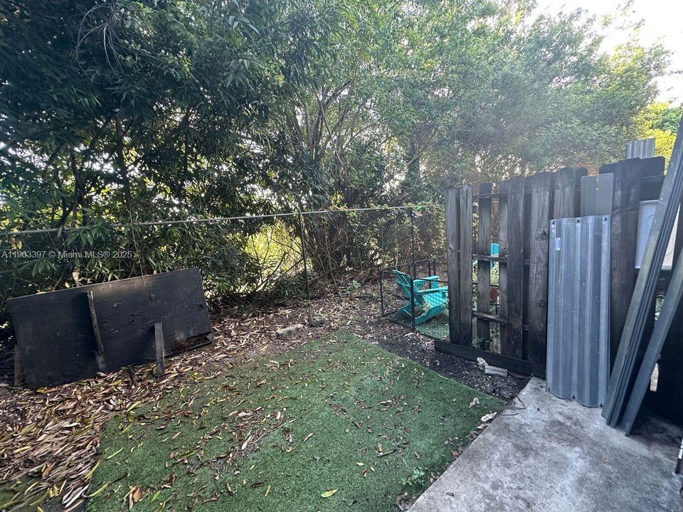 В аренду: $2,200 (3 спален, 2 ванн, 1509 Квадратных фут)