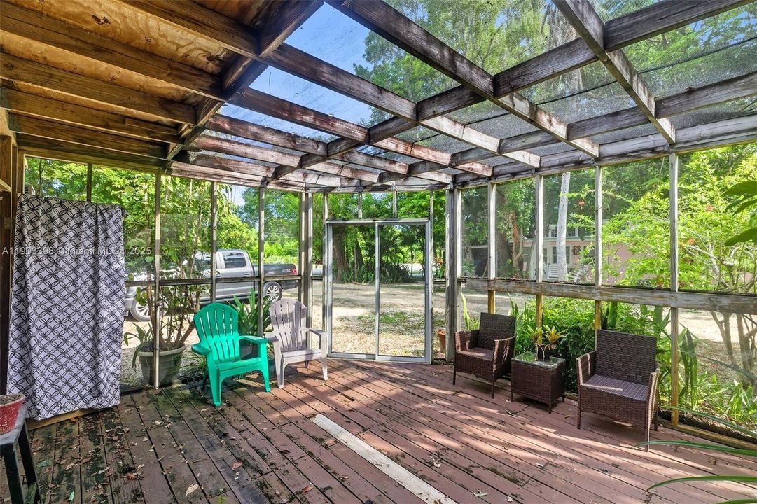 待售: $406,125 (2 贝兹, 2 浴室, 795 平方英尺)