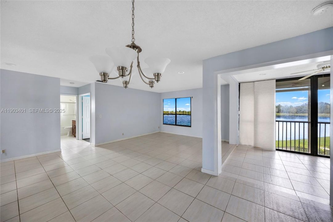 For Sale: $270,000 (3 beds, 2 baths, 1120 Square Feet)