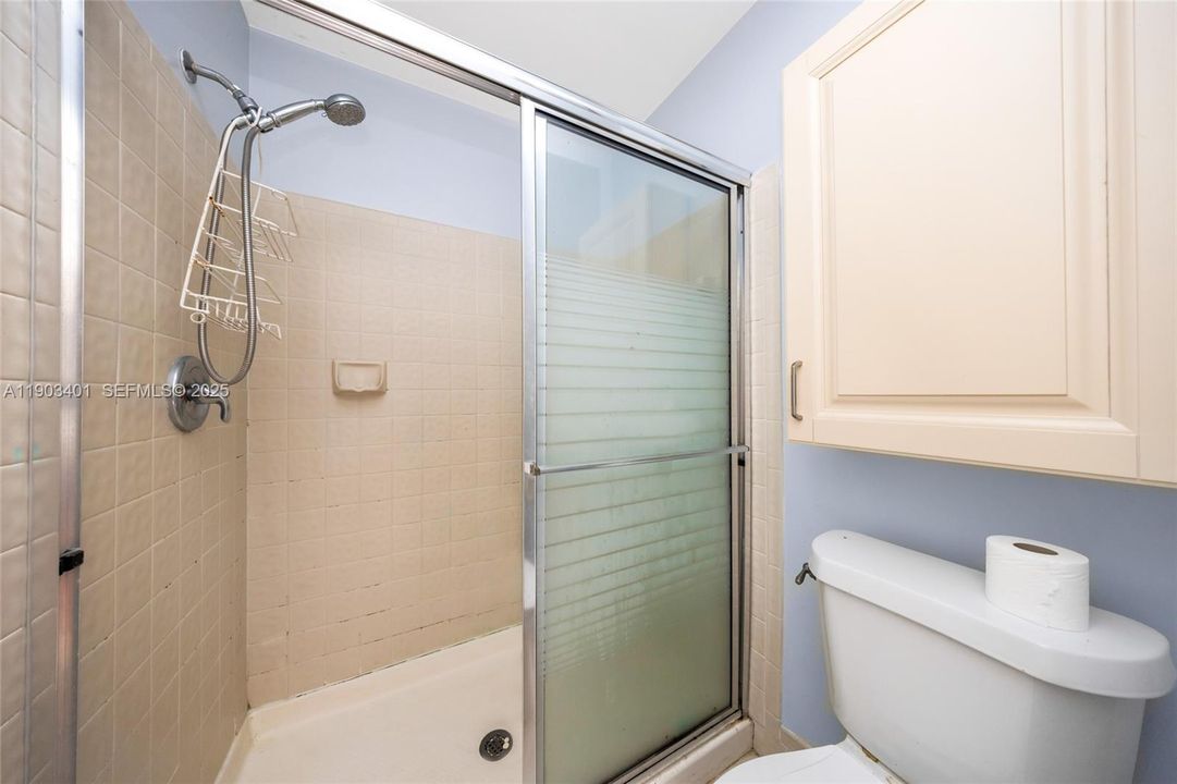 For Sale: $270,000 (3 beds, 2 baths, 1120 Square Feet)