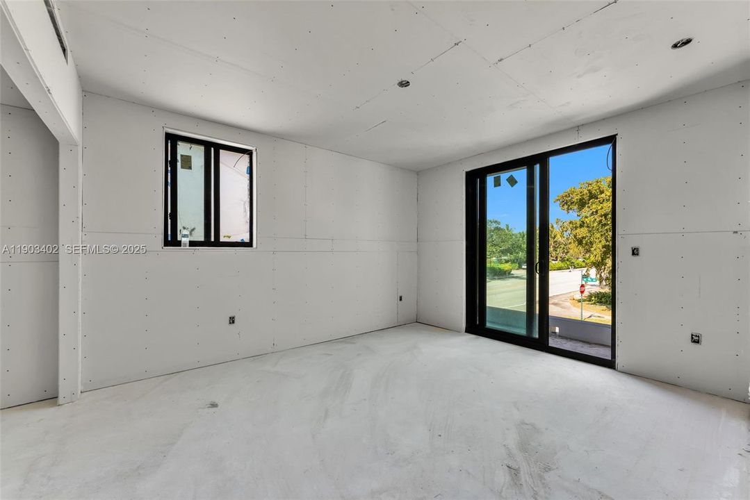 待售: $4,699,999 (4 贝兹, 4 浴室, 0 平方英尺)