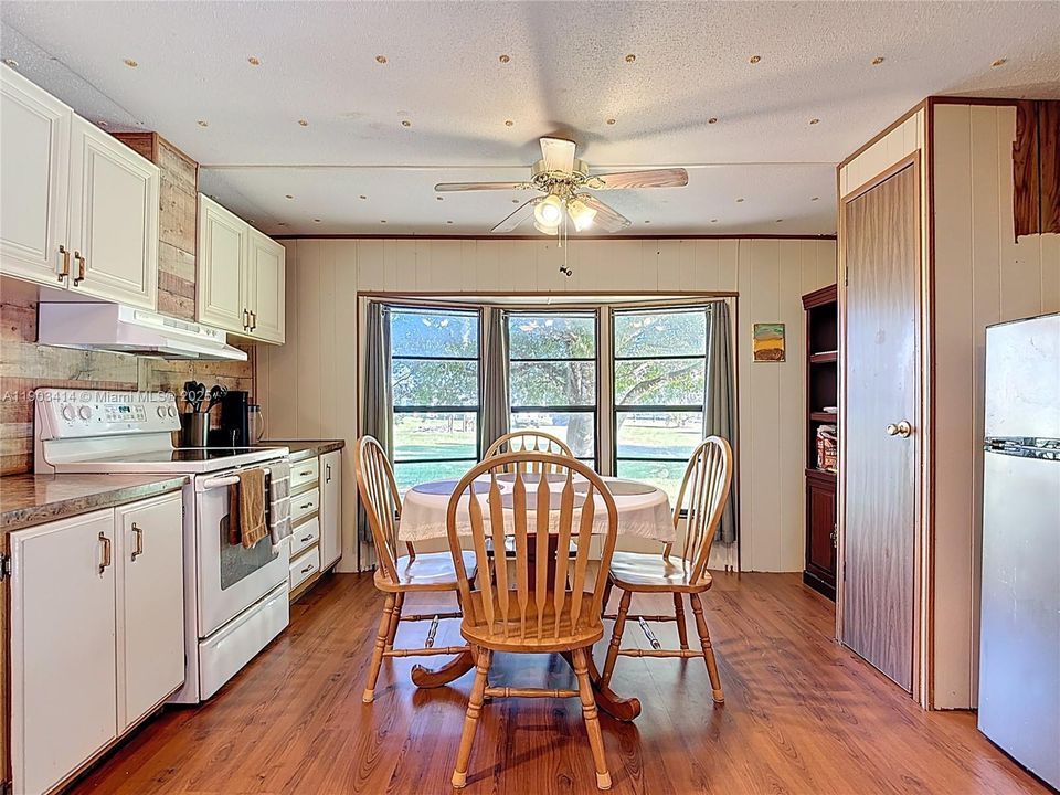 For Sale: $699,900 (2 beds, 2 baths, 0 Square Feet)