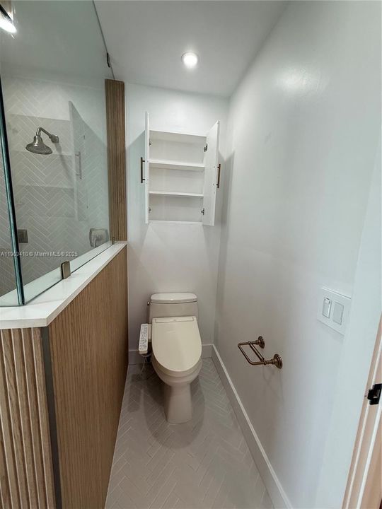 Recently Rented: $4,500 (5 beds, 3 baths, 2485 Square Feet)