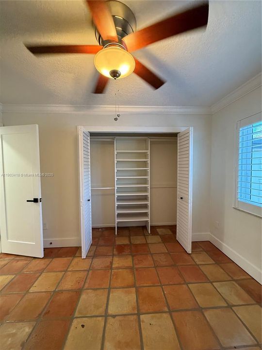 Recently Rented: $4,500 (5 beds, 3 baths, 2485 Square Feet)