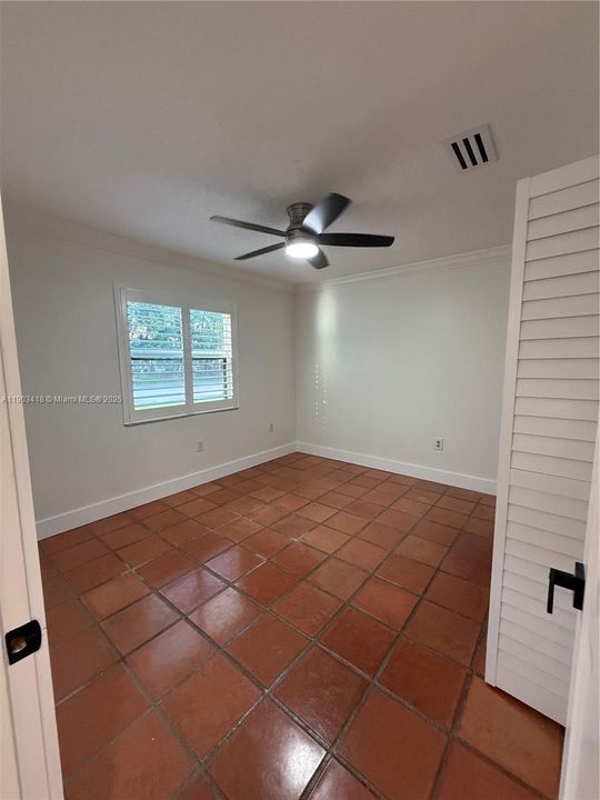 Recently Rented: $4,500 (5 beds, 3 baths, 2485 Square Feet)