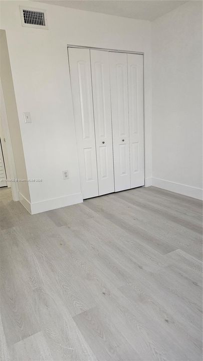 For Rent: $2,550 (3 beds, 2 baths, 1000 Square Feet)