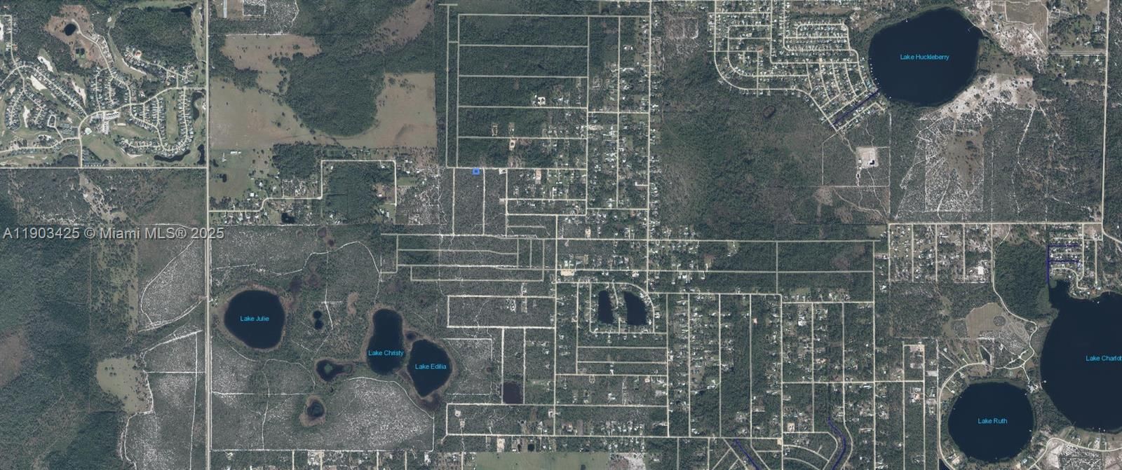 For Sale: $9,900 (0.25 acres)