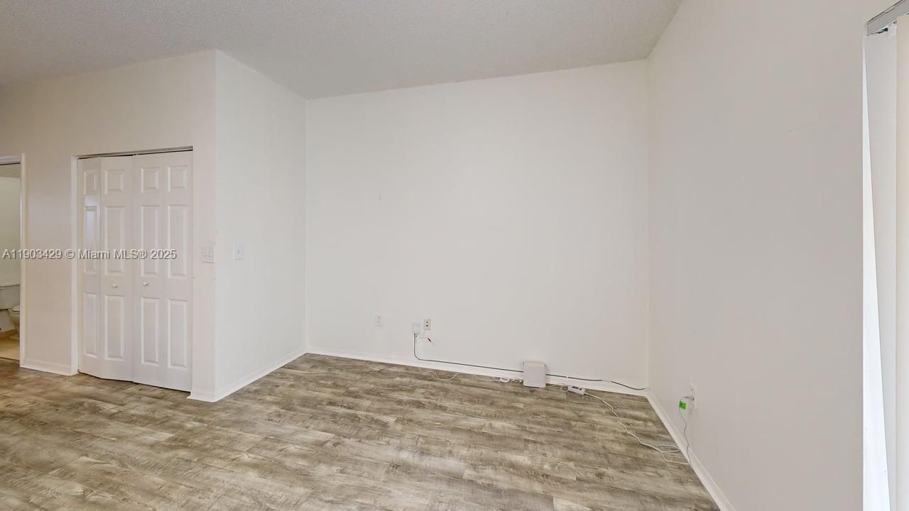 В аренду: $2,150 (3 спален, 2 ванн, 1452 Квадратных фут)