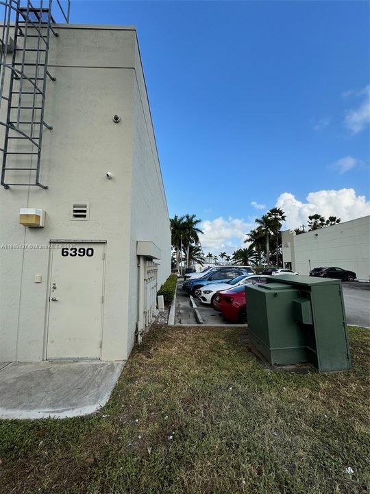 For Rent: $5,000 (0 beds, 0 baths, 0 Square Feet)