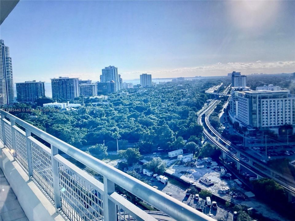 最近租的: $2,800 (1 贝兹, 1 浴室, 620 平方英尺)