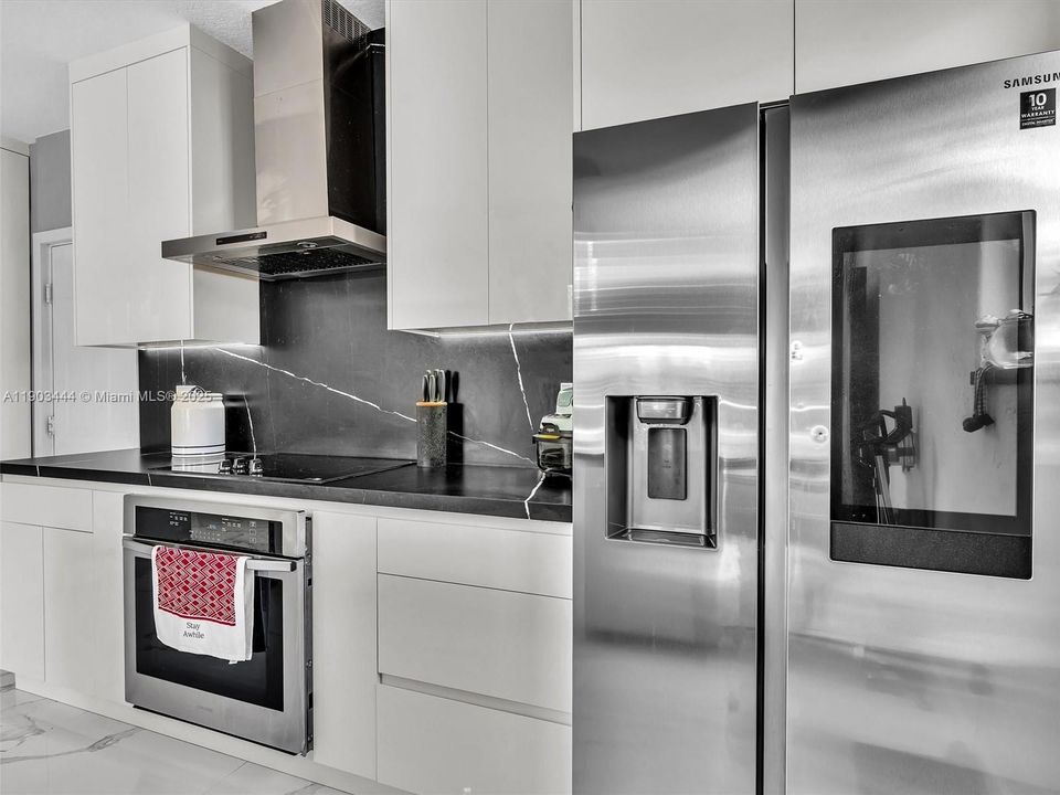 На продажу: $775,000 (3 спален, 2 ванн, 1673 Квадратных фут)