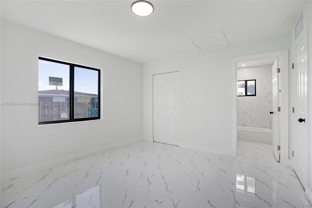 For Rent: $1,950 (1 beds, 1 baths, 0 Square Feet)