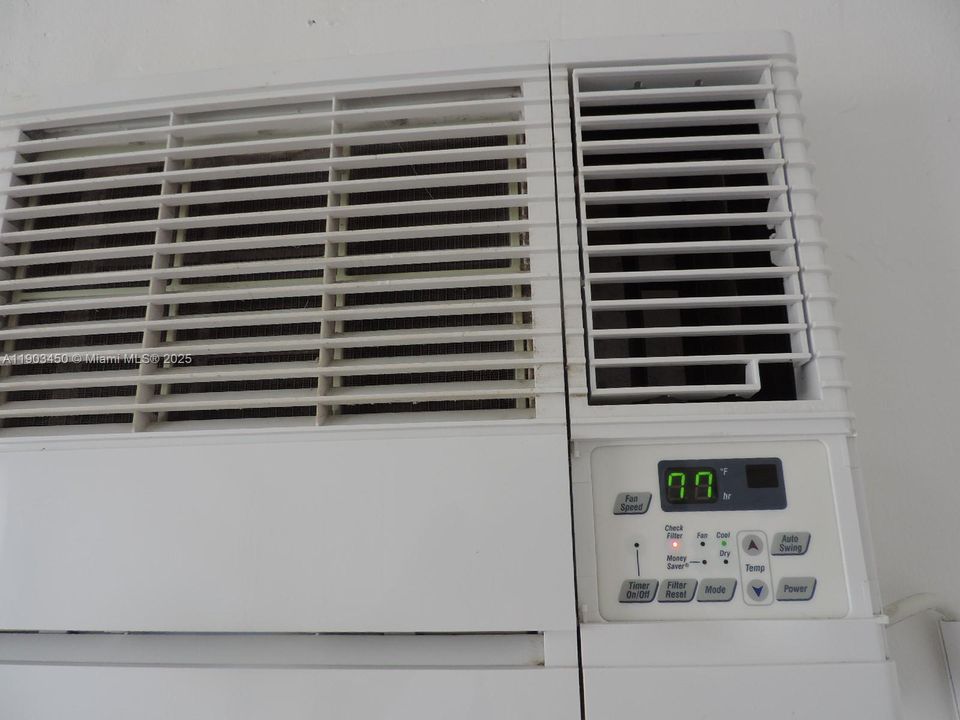 For Rent: $1,451 (1 beds, 1 baths, 610 Square Feet)