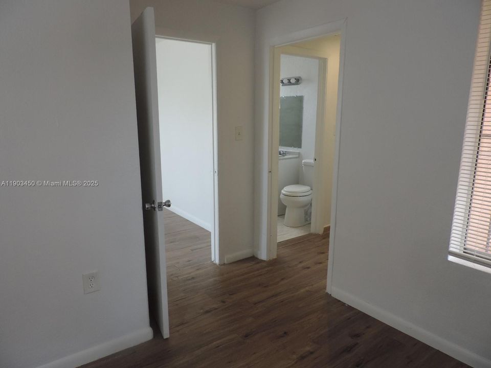For Rent: $1,451 (1 beds, 1 baths, 610 Square Feet)