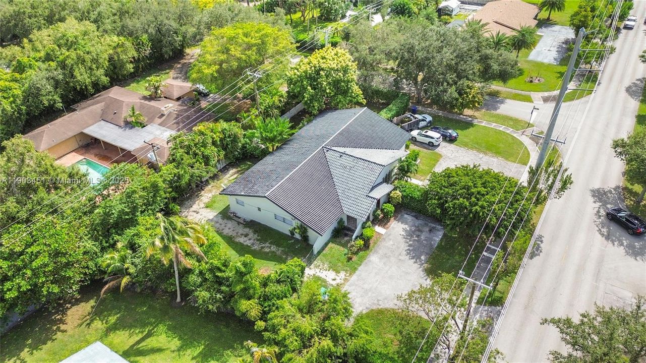 Recently Rented: $4,200 (4 beds, 2 baths, 3329 Square Feet)