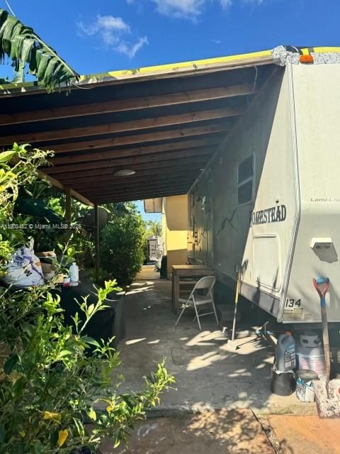 Active With Contract: $900,000 (0 beds, 0 baths, 0 Square Feet)