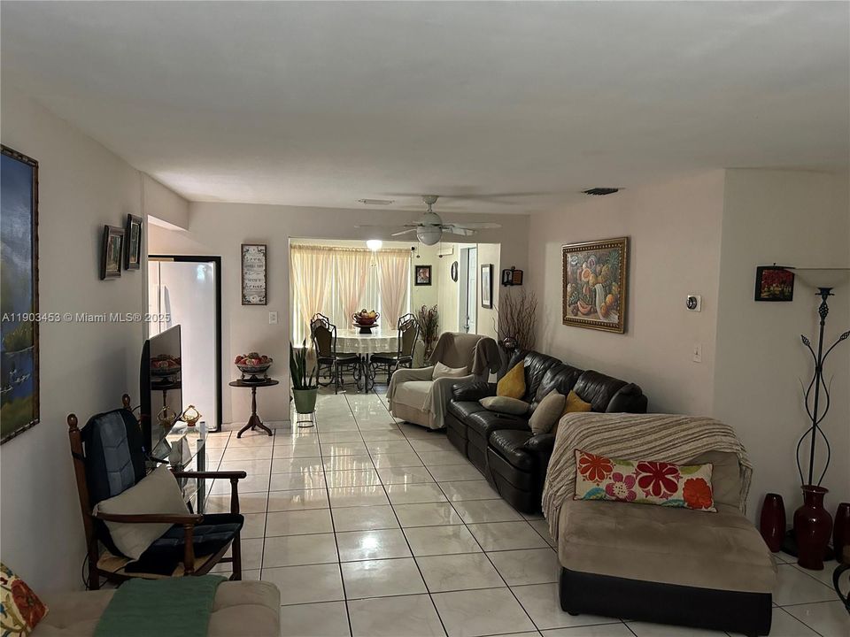 For Sale: $529,000 (3 beds, 2 baths, 1780 Square Feet)