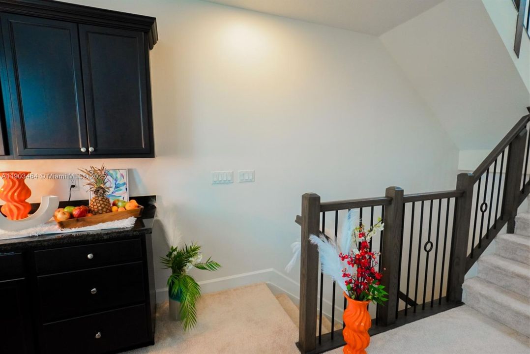 На продажу: $859,000 (4 спален, 3 ванн, 2942 Квадратных фут)