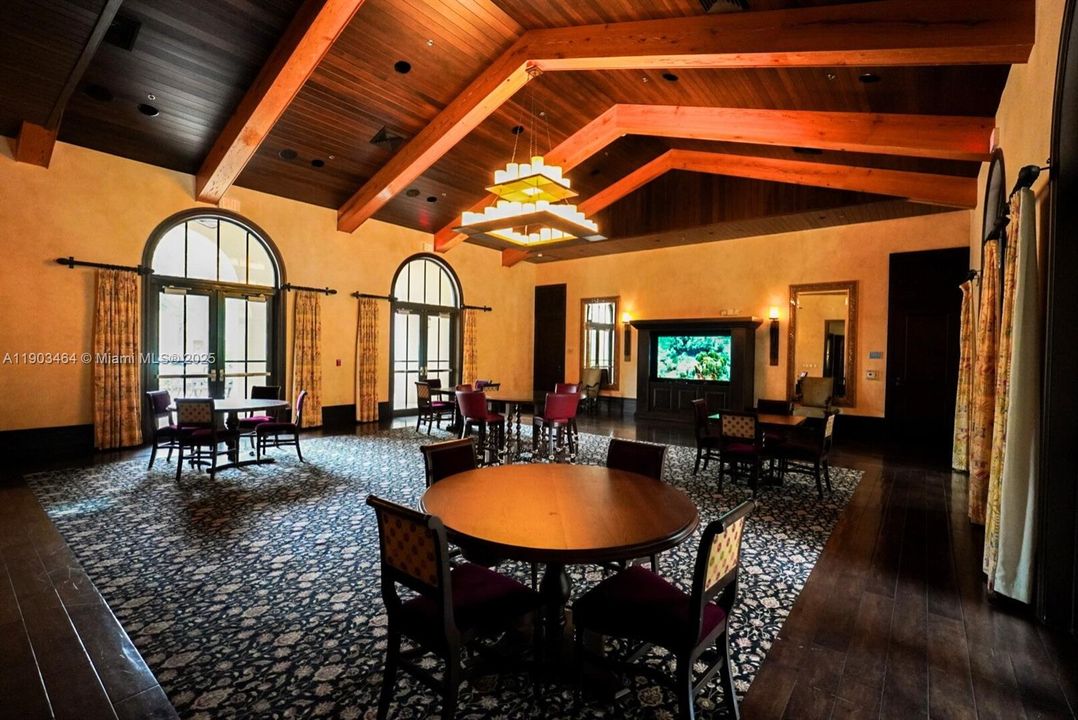 На продажу: $859,000 (4 спален, 3 ванн, 2942 Квадратных фут)