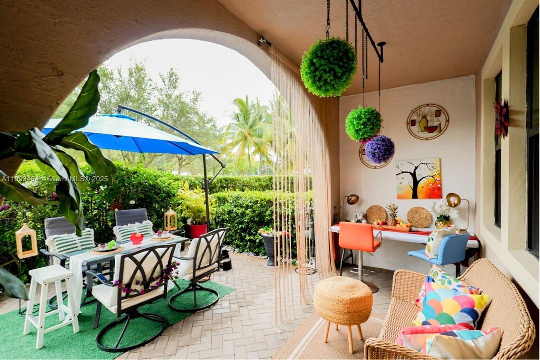 На продажу: $859,000 (4 спален, 3 ванн, 2942 Квадратных фут)