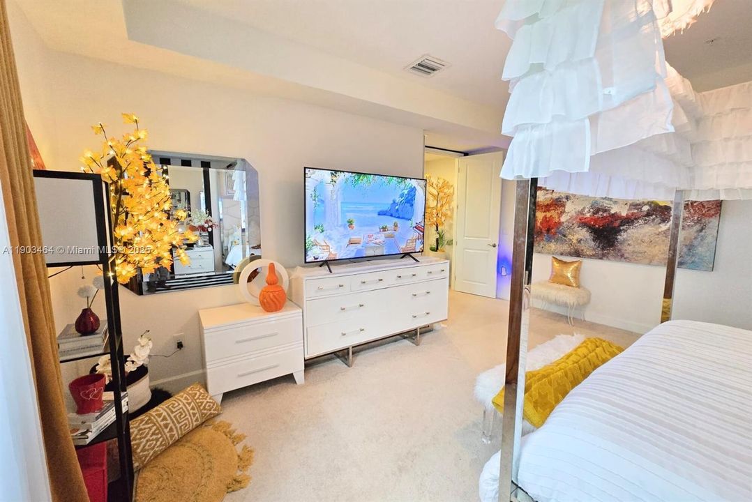 На продажу: $859,000 (4 спален, 3 ванн, 2942 Квадратных фут)