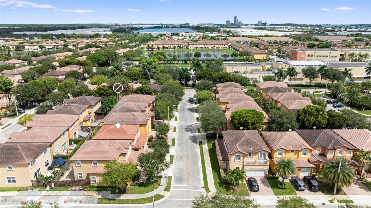 For Rent: $4,000 (5 beds, 3 baths, 2379 Square Feet)