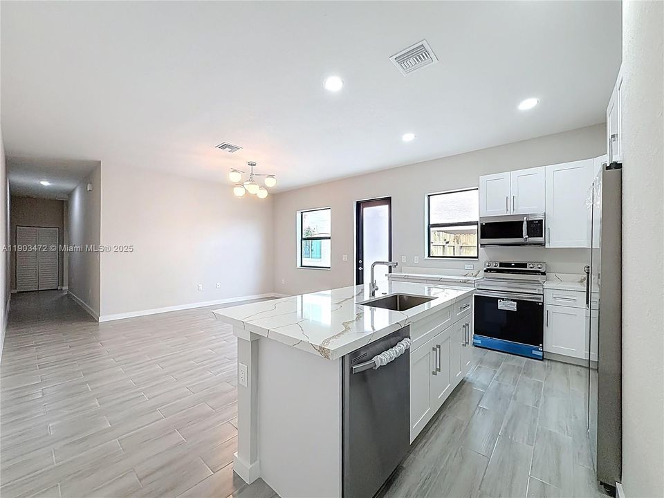 For Rent: $3,150 (3 beds, 2 baths, 0 Square Feet)