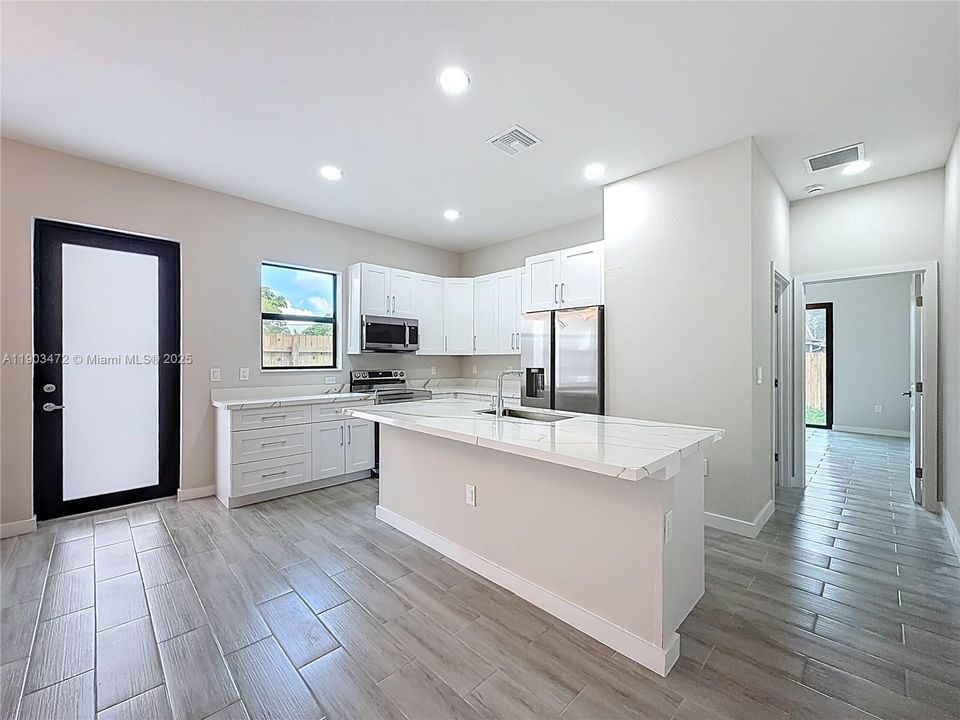 For Rent: $3,150 (3 beds, 2 baths, 0 Square Feet)