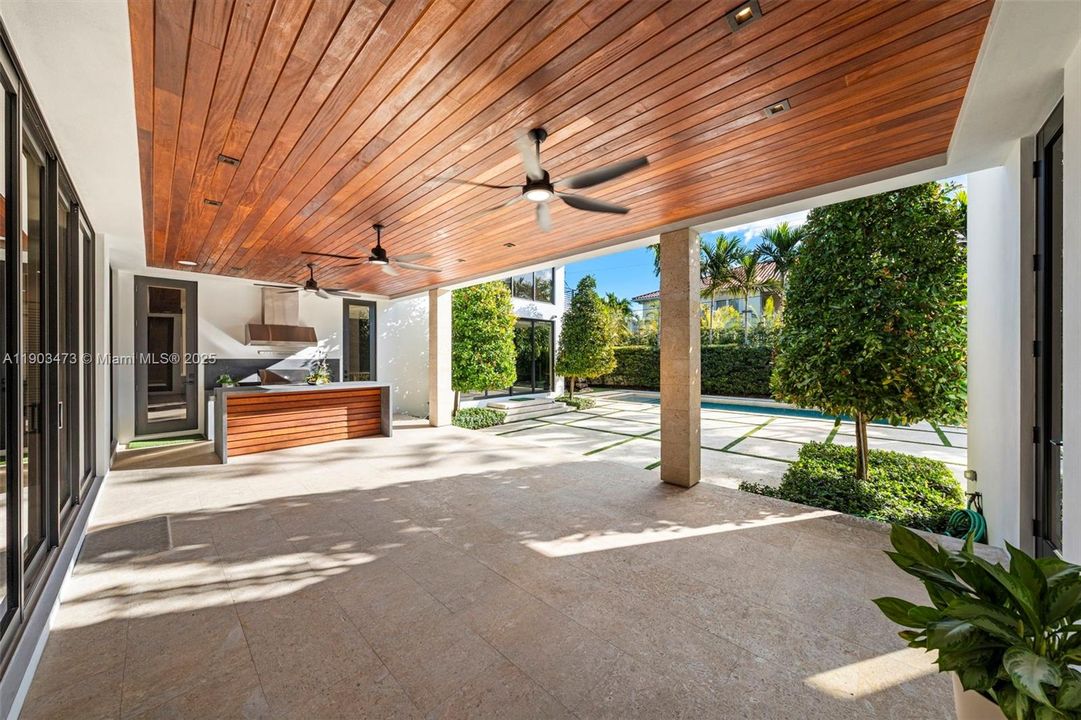 Active With Contract: $5,850,000 (5 beds, 5 baths, 5730 Square Feet)