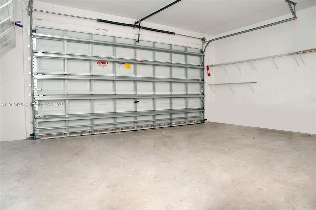 For Rent: $3,650 (4 beds, 3 baths, 2300 Square Feet)