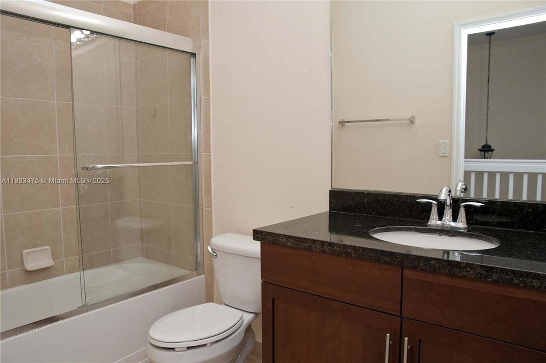 For Rent: $3,650 (4 beds, 3 baths, 2300 Square Feet)