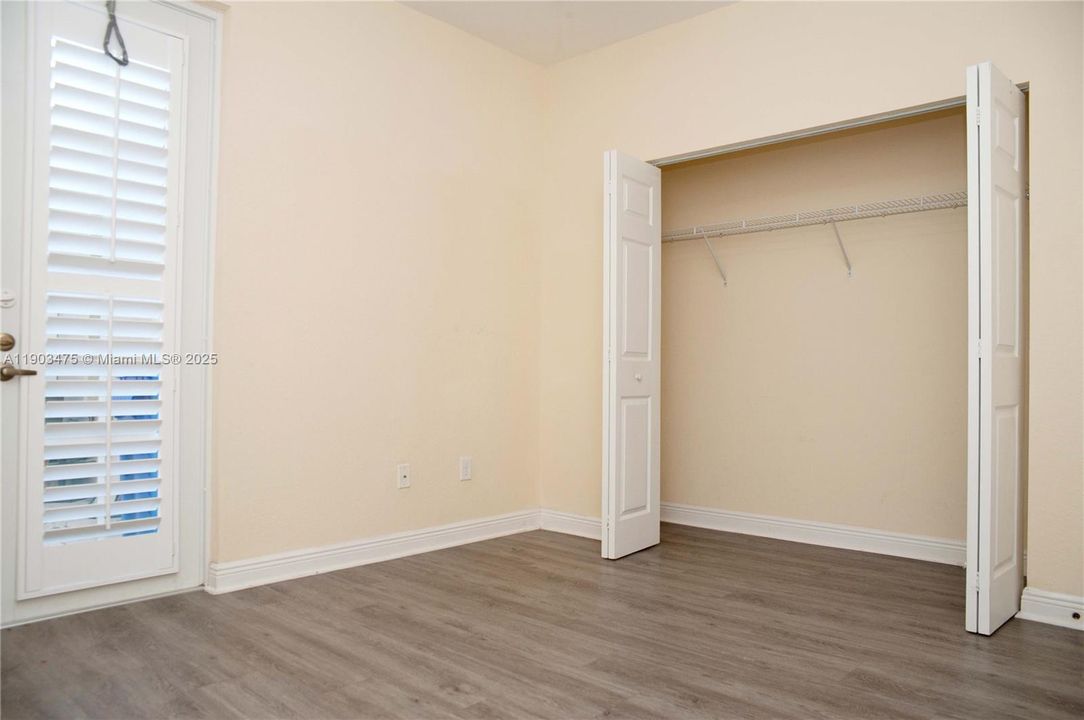 For Rent: $3,650 (4 beds, 3 baths, 2300 Square Feet)