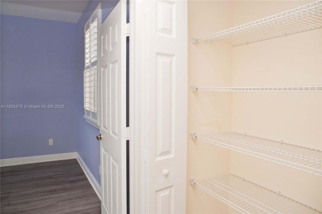 For Rent: $3,650 (4 beds, 3 baths, 2300 Square Feet)