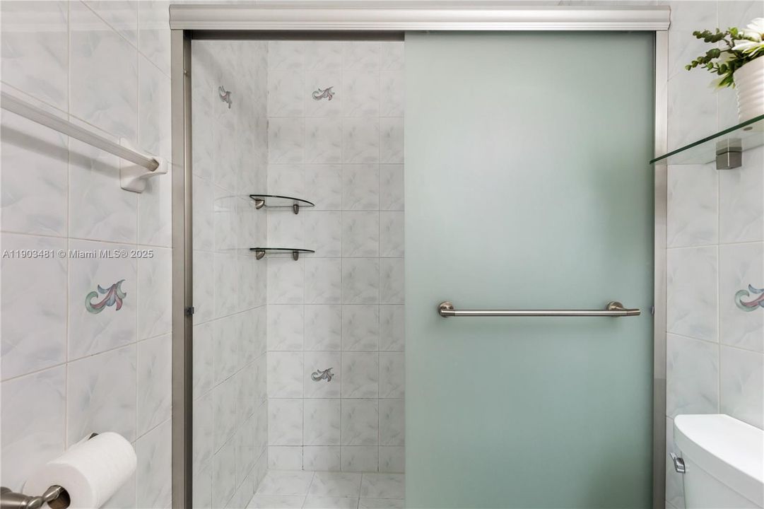 待售: $730,000 (3 贝兹, 2 浴室, 1364 平方英尺)