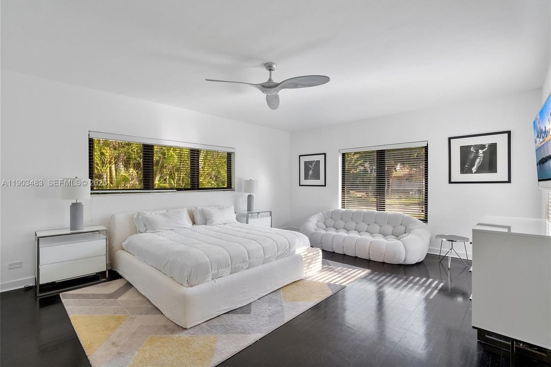 En Renta: $32,000 (4 camas, 3 baños, 3360 Pies cuadrados)