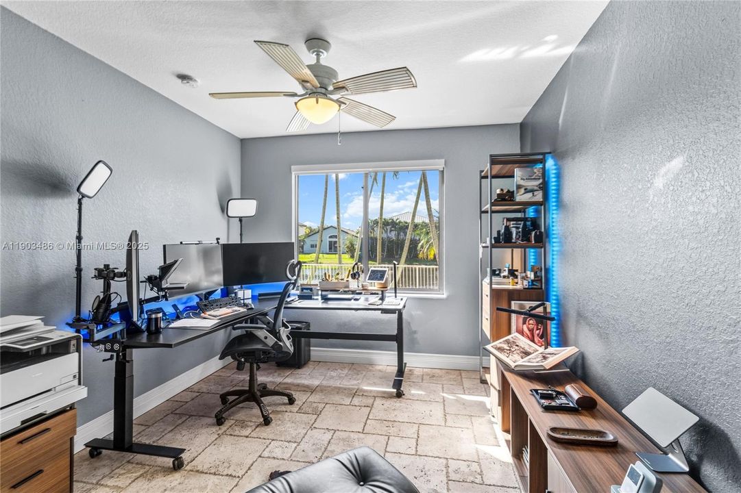 Active With Contract: $920,000 (4 beds, 3 baths, 2627 Square Feet)