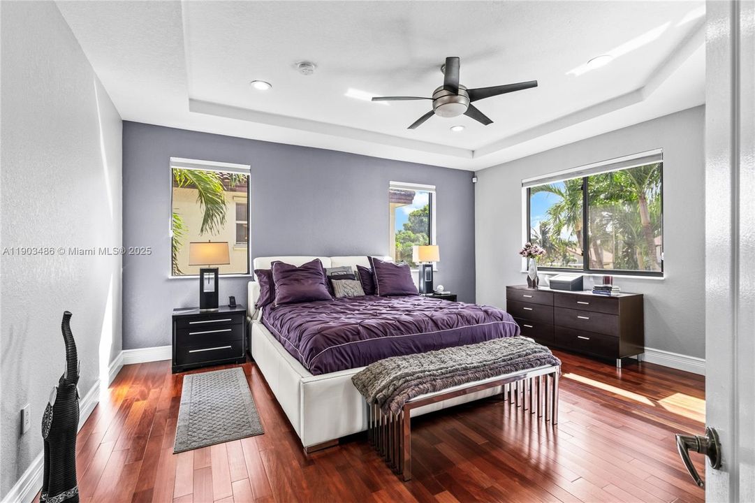 Active With Contract: $920,000 (4 beds, 3 baths, 2627 Square Feet)