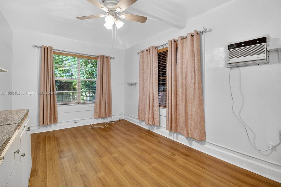 For Rent: $1,495 (0 beds, 1 baths, 500 Square Feet)