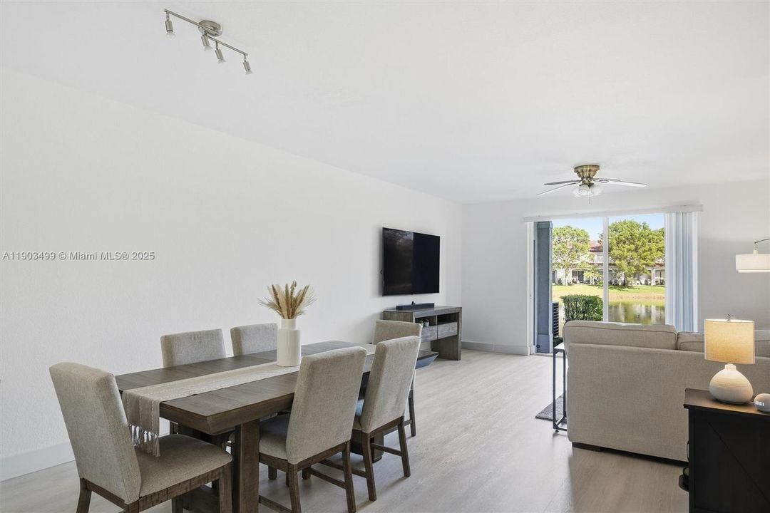 For Sale: $415,000 (3 beds, 2 baths, 1306 Square Feet)