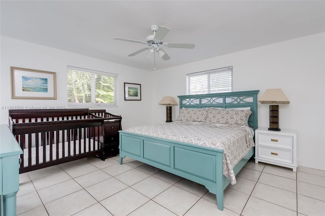 For Sale: $735,000 (4 beds, 3 baths, 1573 Square Feet)