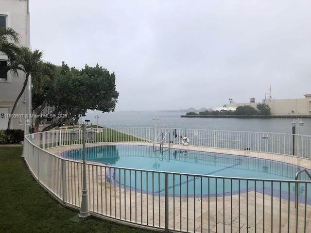 For Rent: $1,850 (53 beds, 53 baths, 46017 Square Feet)