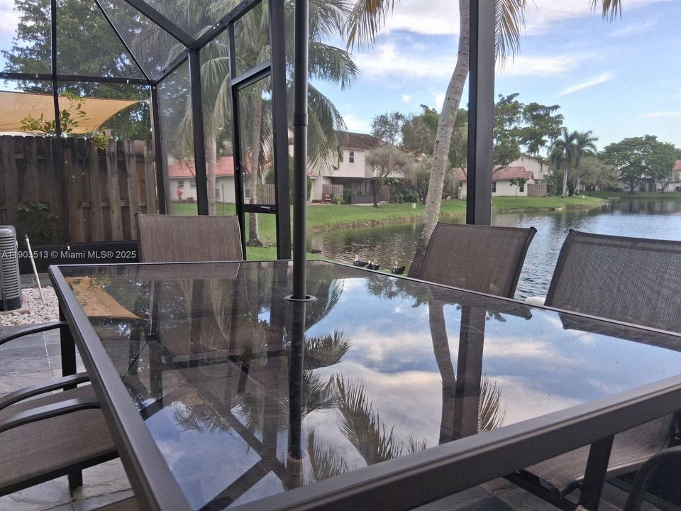 For Sale: $499,500 (3 beds, 2 baths, 1635 Square Feet)