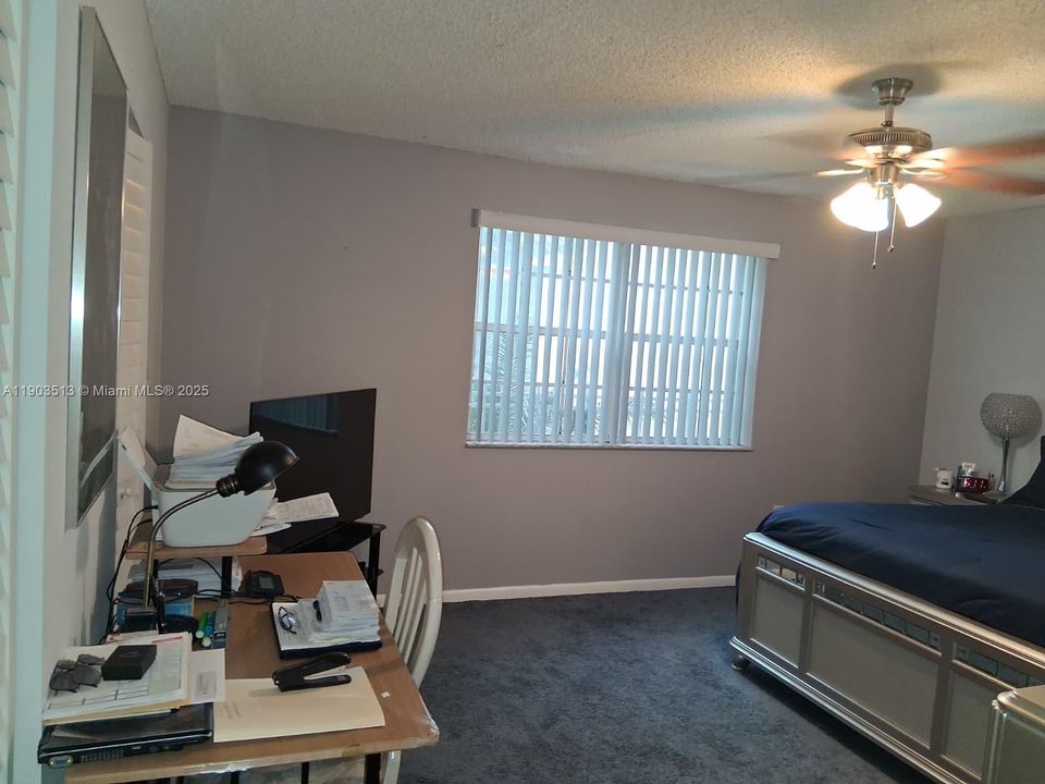 For Sale: $499,500 (3 beds, 2 baths, 1635 Square Feet)