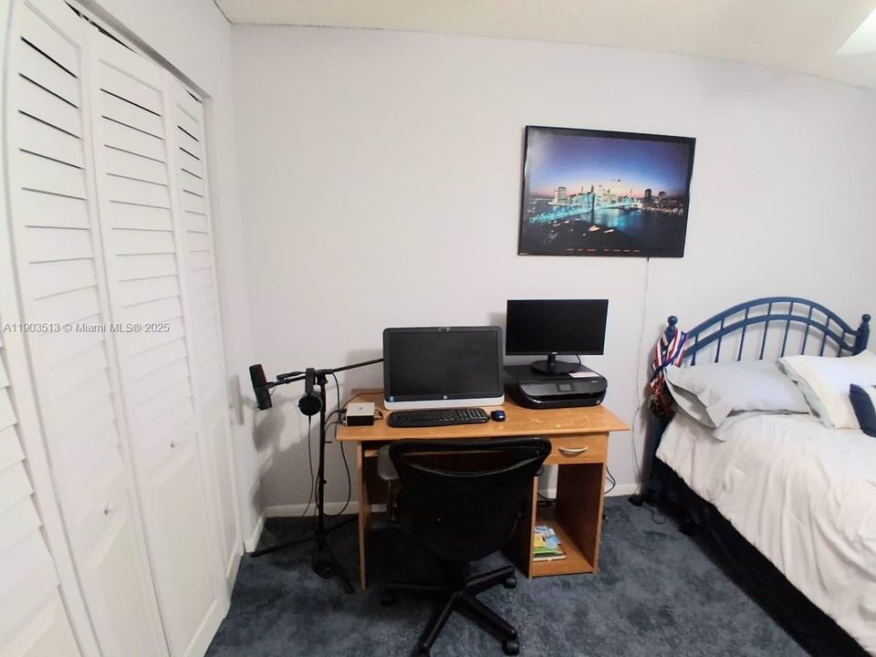 For Sale: $499,500 (3 beds, 2 baths, 1635 Square Feet)