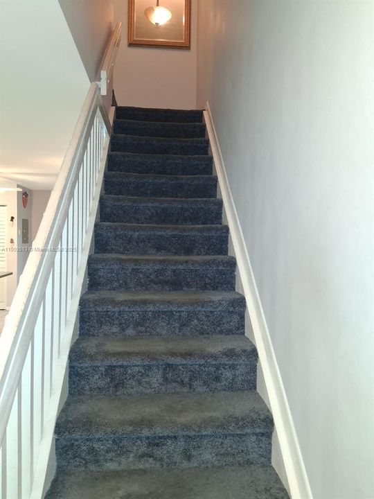 For Sale: $499,500 (3 beds, 2 baths, 1635 Square Feet)